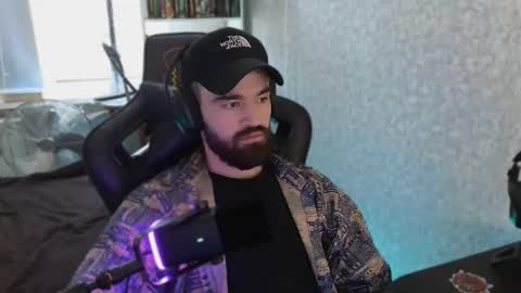 Ask me online show from 09-30-25, 12:21