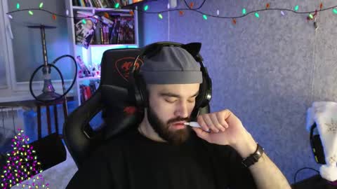 Ask me online show from 01-11-26, 05:23