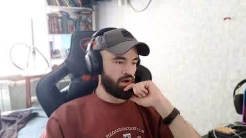 Ask me online show from 06-22-26, 08:33