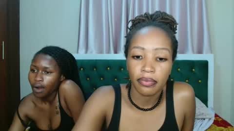 Snapshot of _sexy_cherry chatting on 09-19-25, 09:48 Cherry online show from 09-19-25, 09:48