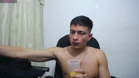 Juan Pablo-independent model online show from 01-17-25, 06:15