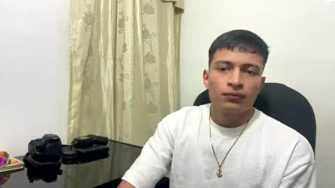 Juan Pablo-independent model online show from 01-18-25, 03:42
