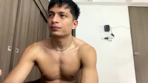 Juan Pablo-independent model online show from 04-28-26, 06:57