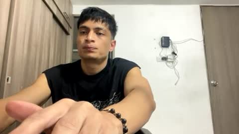 Juan Pablo-independent model online show from 06-15-26, 03:53