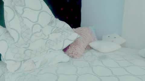 Snapshot of _sexyalexa chatting on 10-15-25, 03:34 Alexa online show from 10-15-25, 03:34