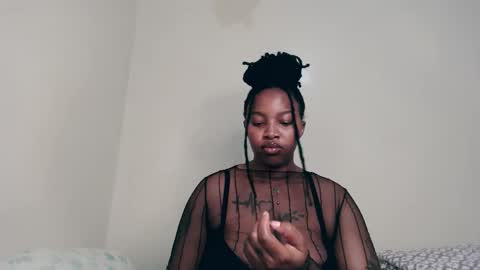 Snapshot of _sexysquirter chatting on 12-02-25, 05:52 _sexysquirter online show from 12-02-25, 05:52