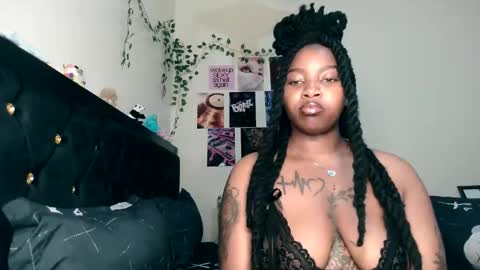 Snapshot of _sexysquirter chatting on 05-04-26, 09:00 _sexysquirter online show from 05-04-26, 09:00