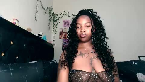 Snapshot of _sexysquirter chatting on 05-14-26, 07:31 _sexysquirter online show from 05-14-26, 07:31