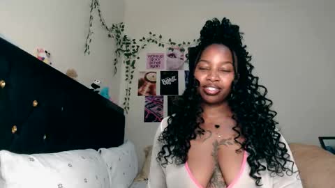 Snapshot of _sexysquirter chatting on 05-15-26, 09:55 _sexysquirter online show from 05-15-26, 09:55