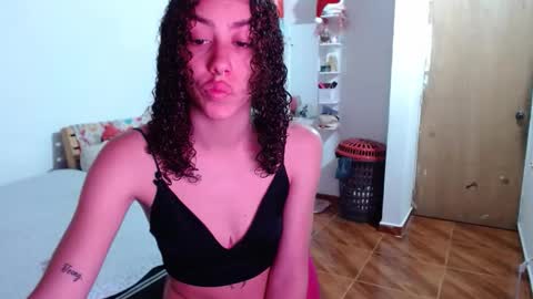 _shanellxxx online show from 05-05-26, 10:07
