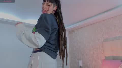 _sharlotte777 online show from 01-16-26, 12:42