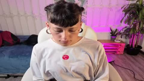 _sharlotte777 online show from 05-10-26, 02:44