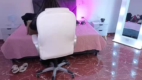 _sharlotte777 online show from 05-23-26, 04:11
