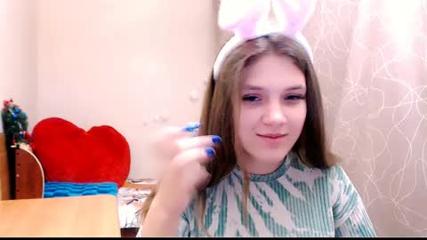 Snapshot of _shy_bunny__ chatting on 01-21-25, 06:12 Mari online show from 01-21-25, 06:12