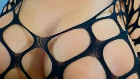 Jessy online show from 10-20-25, 08:04