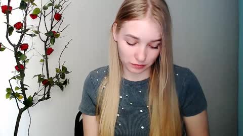 Rachel online show from 04-01-26, 01:41