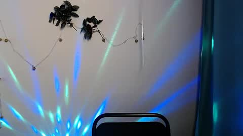 Snapshot of _snow_queen__ chatting on 05-02-26, 05:07 Rachel online show from 05-02-26, 05:07