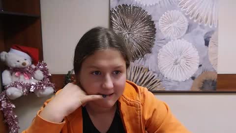 Sofi online show from 12-20-24, 09:39