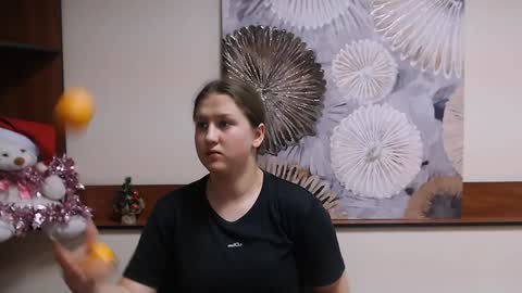 Sofi online show from 12-21-24, 03:47