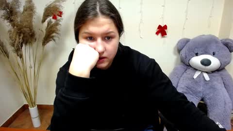 Sofi online show from 12-27-24, 03:15