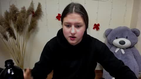 Sofi online show from 12-30-24, 02:40