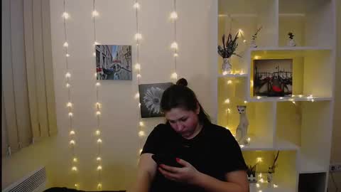 Sofi online show from 02-15-25, 02:37