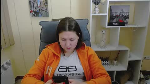 Sofi online show from 02-24-25, 05:33