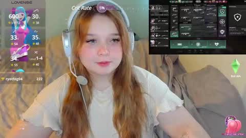 Snapshot of _sofia_adam_ chatting on 03-05-25, 05:40 pups online show from 03-05-25, 05:40