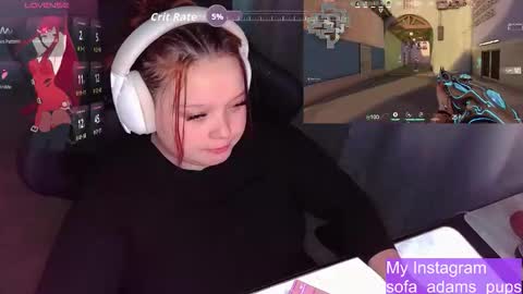 Snapshot of _sofia_adam_ chatting on 10-23-25, 07:29 pups online show from 10-23-25, 07:29
