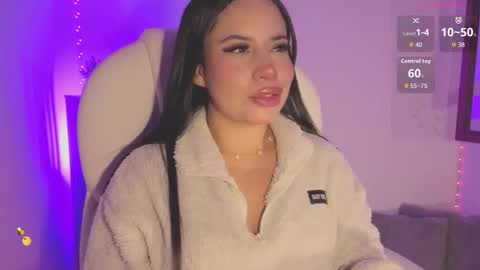 Snapshot of _sofiaa__ chatting on 01-08-26, 03:36 online show from 01-08-26, 03:36