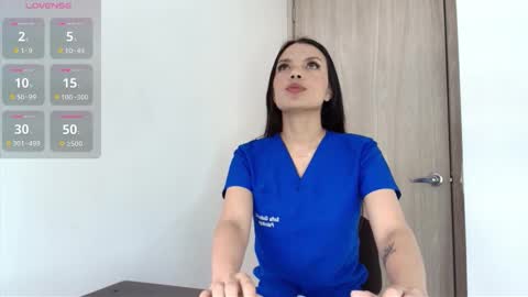 SOFIA DELUXE   online show from 09-29-25, 11:37