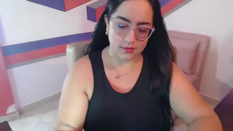 SOFIA online show from 02-12-25, 01:48