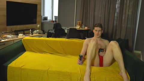 Snapshot of _sopranos_ chatting on 09-26-25, 12:20 OLIVERpvt is open online show from 09-26-25, 12:20