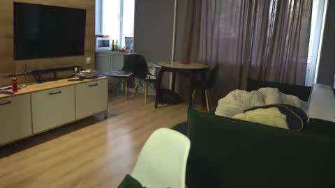 Snapshot of _sopranos_ chatting on 10-02-25, 04:19 OLIVERpvt is open online show from 10-02-25, 04:19