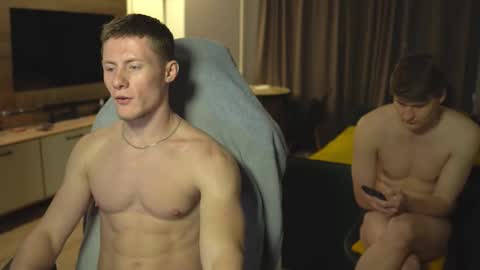 Snapshot of _sopranos_ chatting on 10-28-25, 12:41 OLIVERpvt is open online show from 10-28-25, 12:41