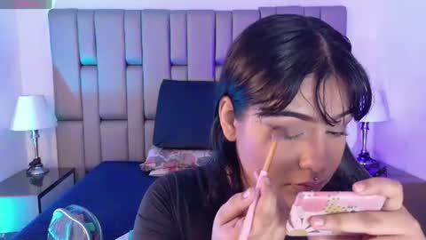 V E N U S online show from 06-25-26, 11:48