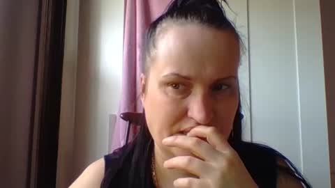 Melisa online show from 02-20-25, 11:20