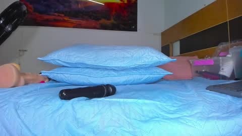 susy online show from 03-08-25, 03:13