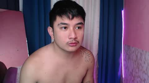 _superhotlatino_ online show from 05-08-26, 06:30