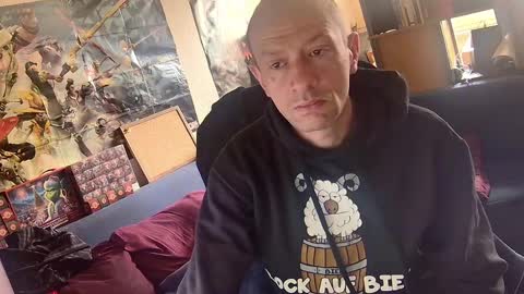 _svenerd_____ online show from 04-13-26, 09:59