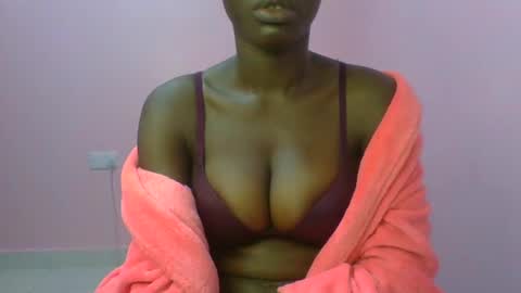 Gabriella online show from 02-05-25, 02:40