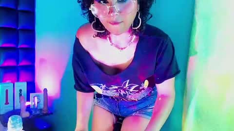 Kuromi online show from 12-19-24, 08:02