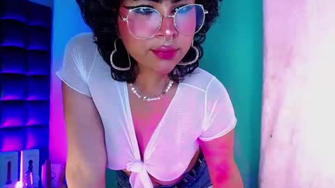 Kuromi online show from 12-20-24, 05:04