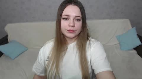 Lana online show from 01-31-25, 01:56