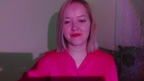 _sweet_smile_ online show from 09-20-25, 10:11