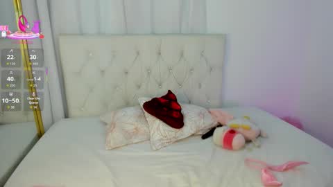 Snapshot of _sweet_x chatting on 03-17-26, 04:50 sweet online show from 03-17-26, 04:50