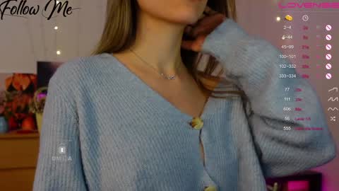 Snapshot of _sweetcams_ chatting on 12-14-24, 01:05 Dasha online show from 12-14-24, 01:05