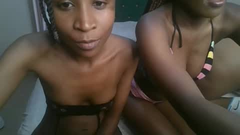 _sweetebony_r online show from 02-04-26, 04:46