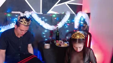 Snapshot of _tattoo_couple chatting on 12-24-24, 01:16 online show from 12-24-24, 01:16