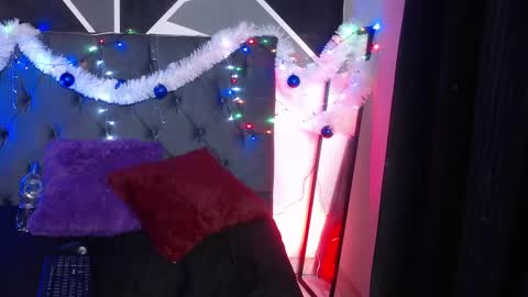 Snapshot of _tattoo_couple chatting on 12-28-24, 11:05 online show from 12-28-24, 11:05